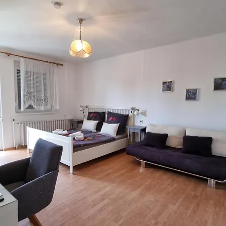 Haus Nadine - Balaton Πανσιόν Szolad