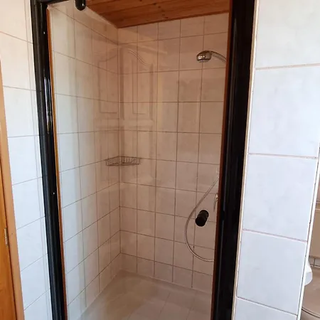 Haus Nadine - Balaton 2* Szolad