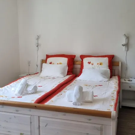 Haus Nadine - Balaton 2*