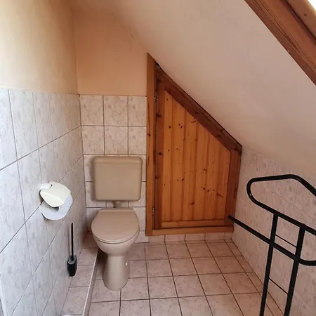 Πανσιόν Haus Nadine - Balaton Szolad