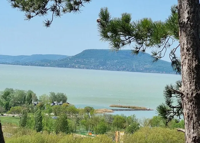 Haus Nadine - Balaton 2* Szólád