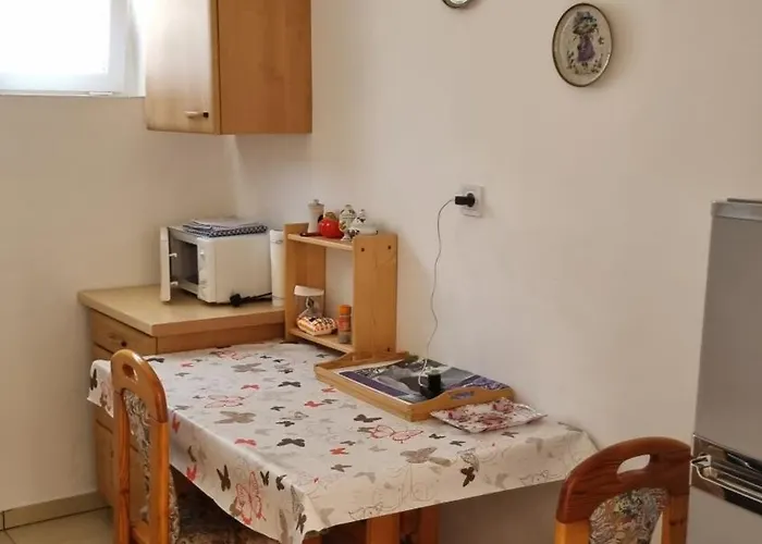 Guest house Haus Nadine - Balaton 2*