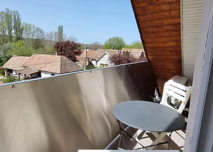 ゲストハウス Haus Nadine - Balaton 2*