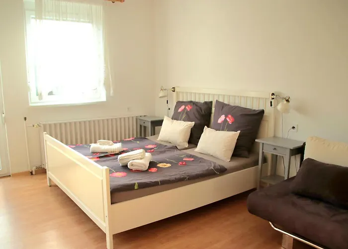 게스트하우스 Haus Nadine - Balaton Szolad